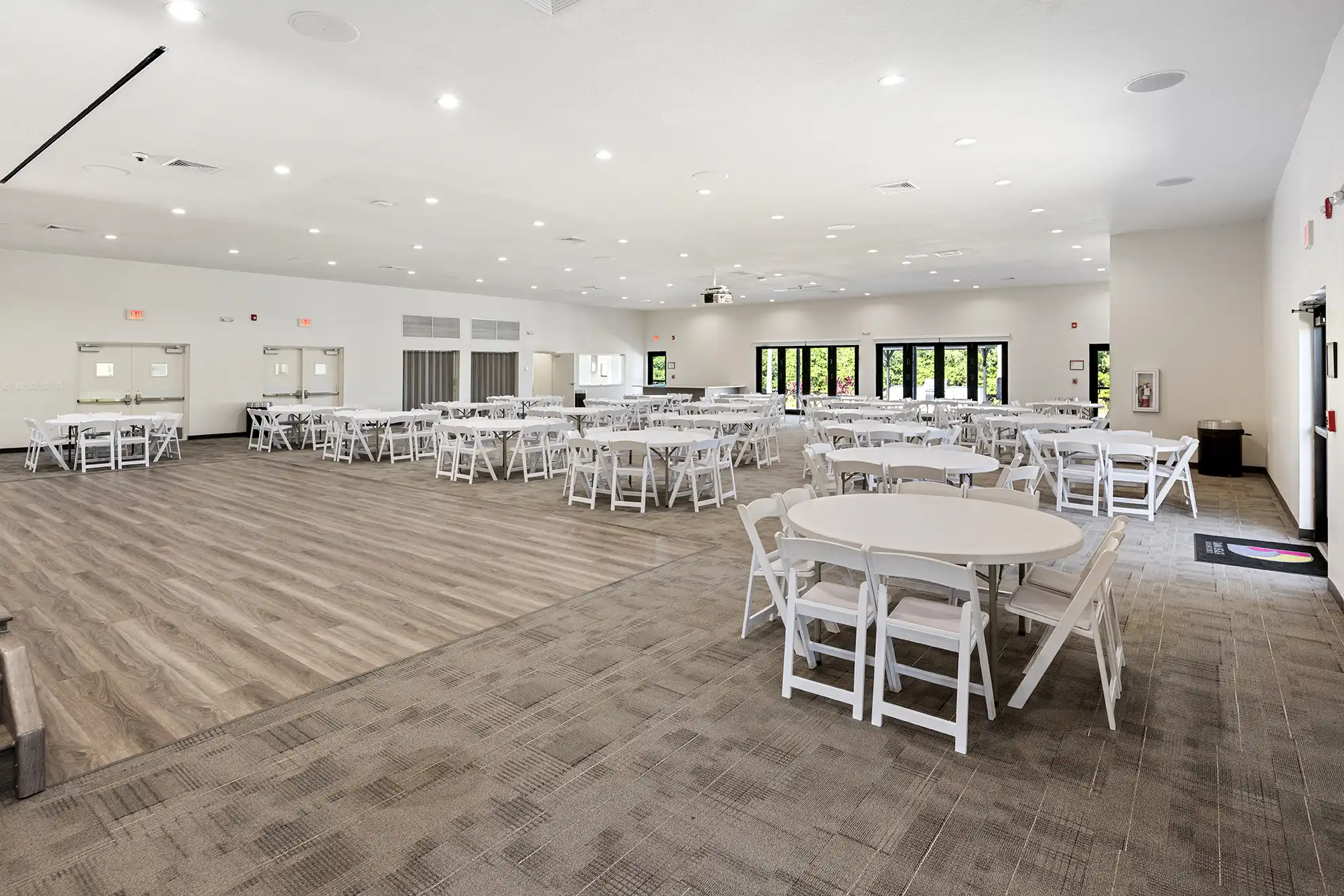 Banquet hall event setup