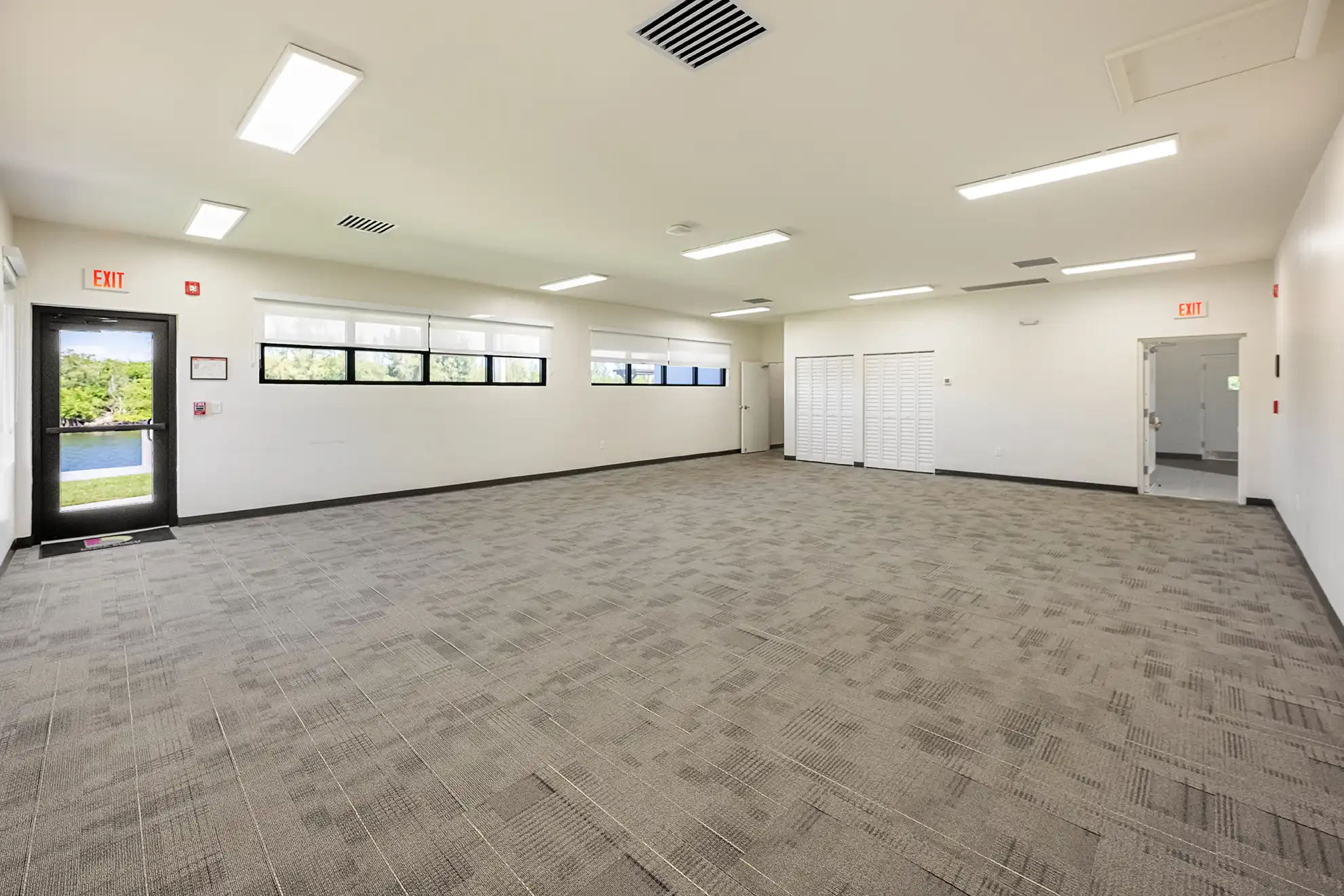 Meeting room rental setup in Dania Beach